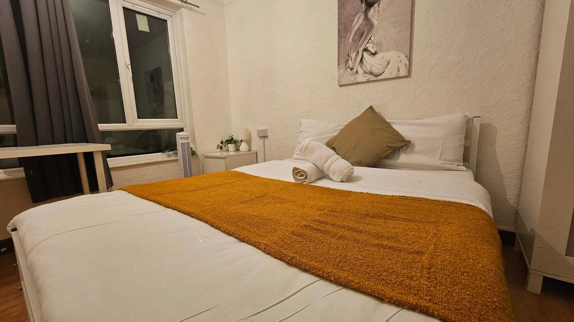 Guest house Rooms Near Canary Wharf London