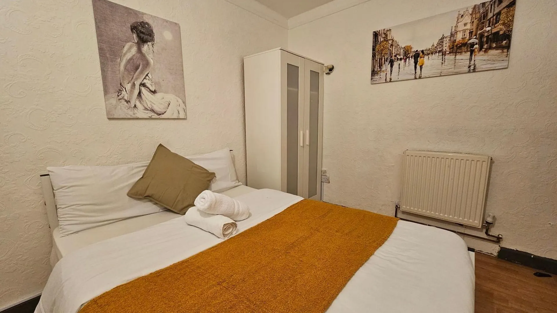 Rooms Near Canary Wharf London 0*,  United Kingdom