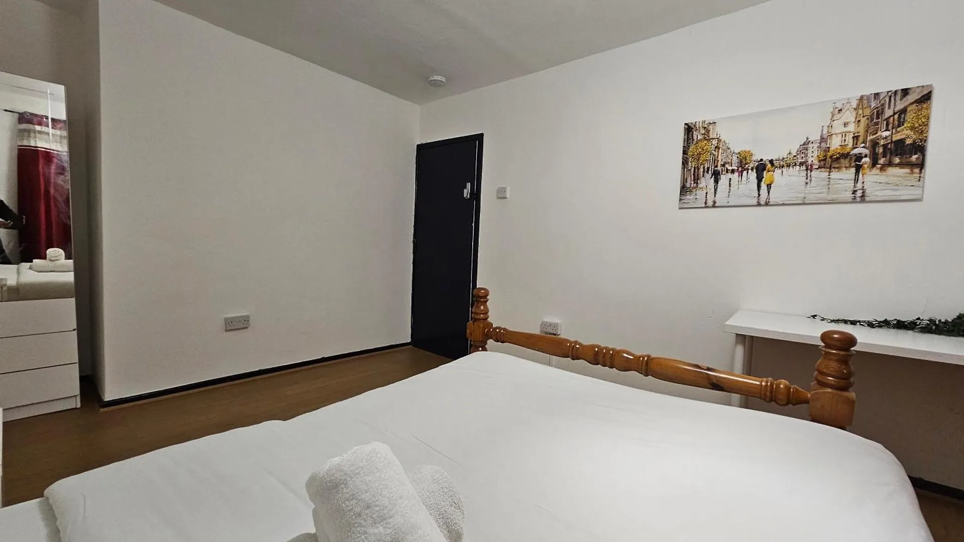 Rooms Near Canary Wharf Londra 0*,